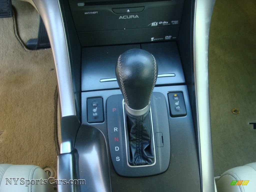 2012 TSX Technology Sedan - Crystal Black Pearl / Taupe photo #20