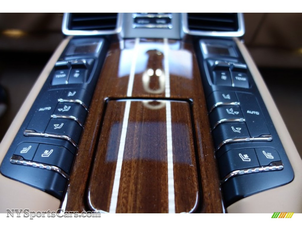 2014 Panamera Turbo Executive - Black / Cognac Natural Leather photo #28