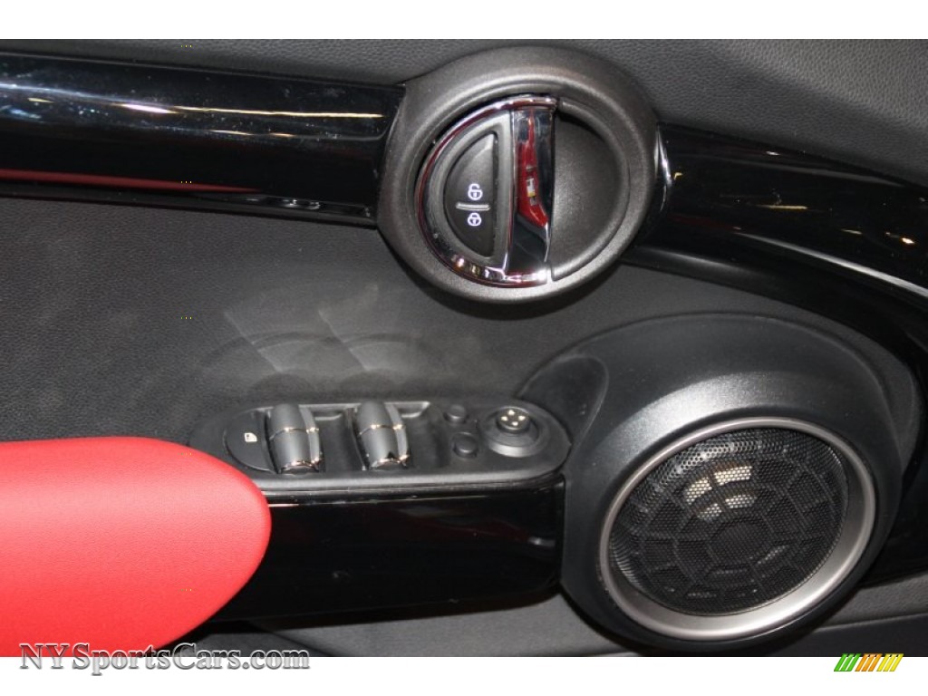 2015 Cooper S Hardtop 4 Door - Blazing Red Metallic / Carbon Black photo #6