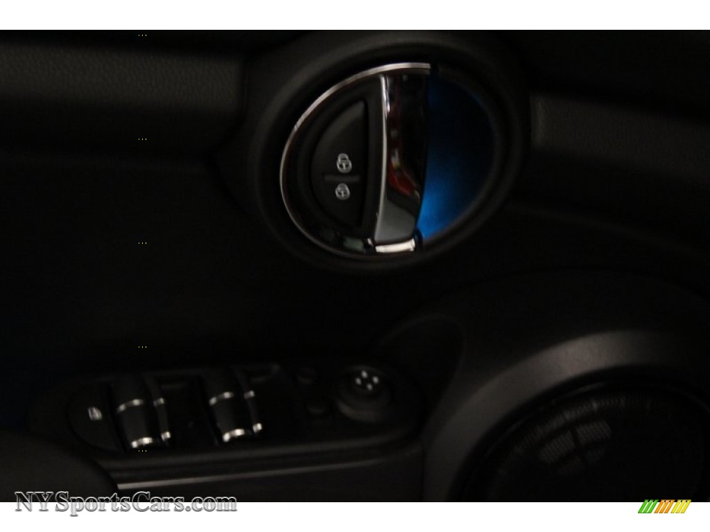 2015 Cooper Hardtop 4 Door - Blazing Red Metallic / Carbon Black photo #7