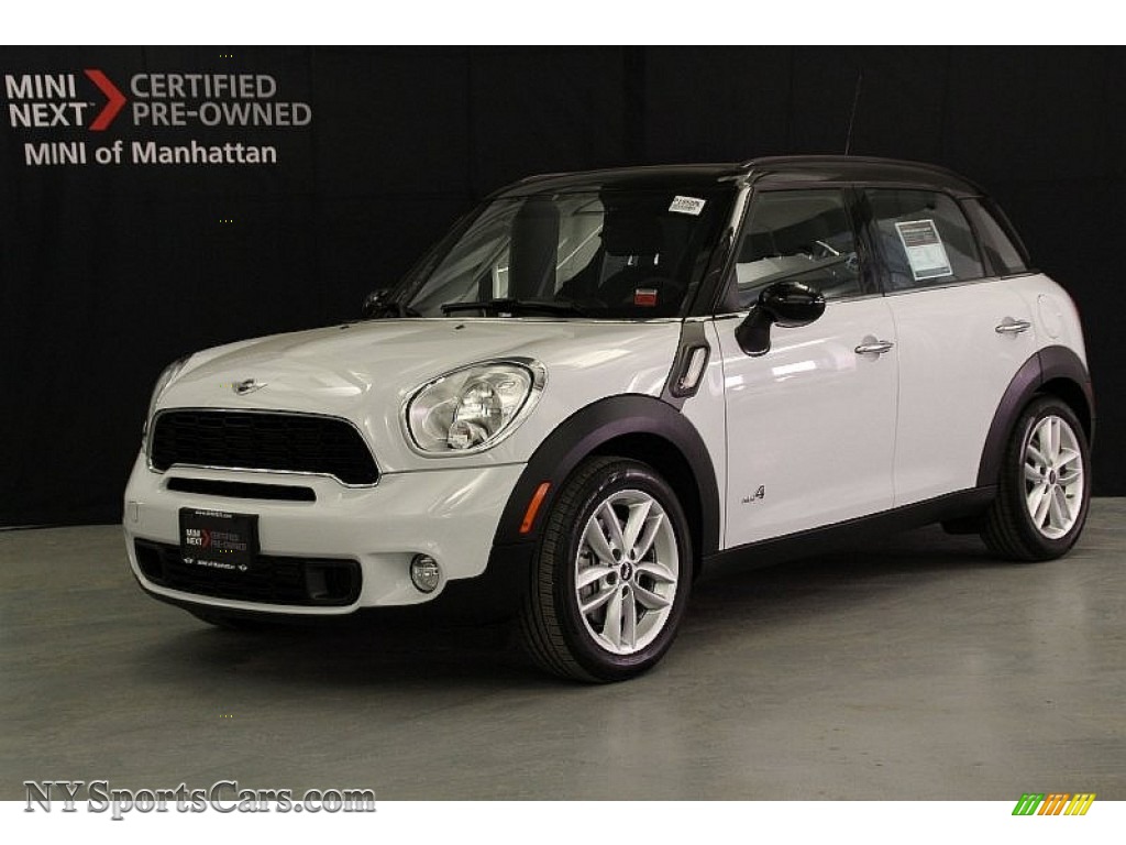 2012 Cooper S Countryman All4 AWD - Light White / Pure Red Leather/Cloth photo #1