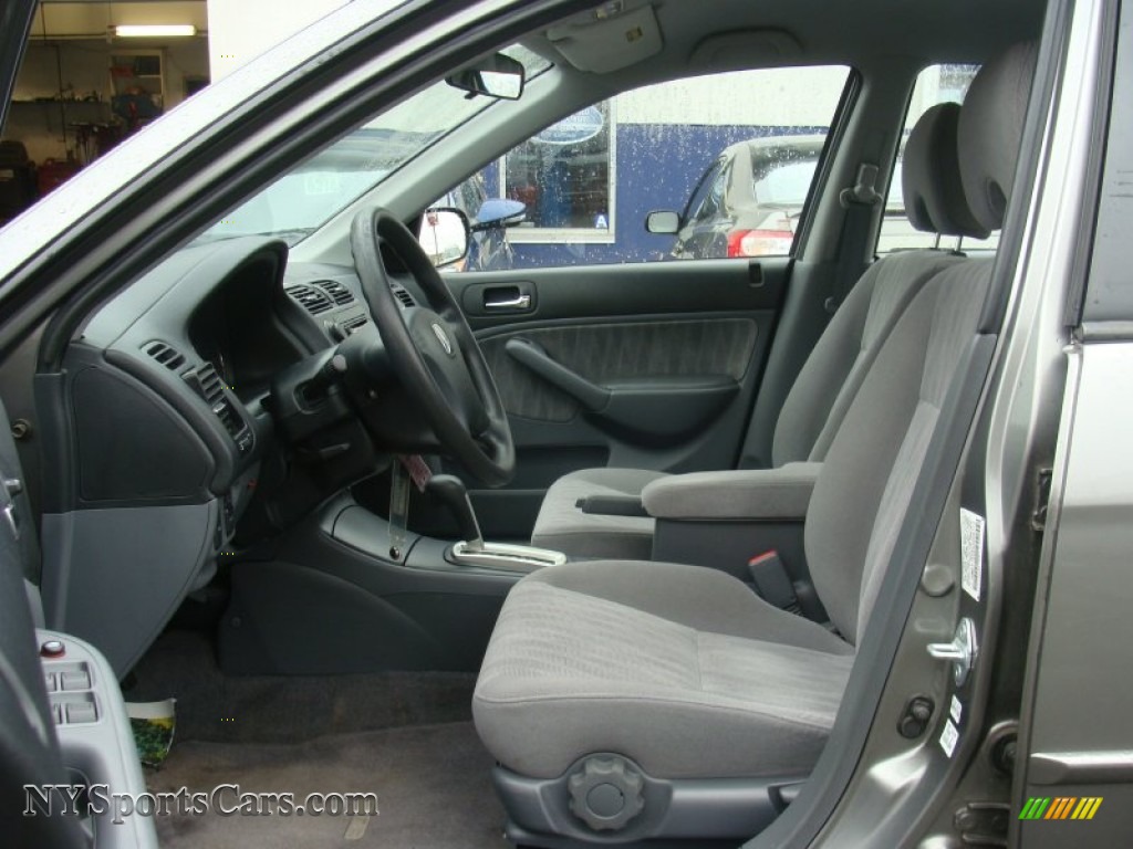 2005 Civic LX Sedan - Magnesium Metallic / Gray photo #10