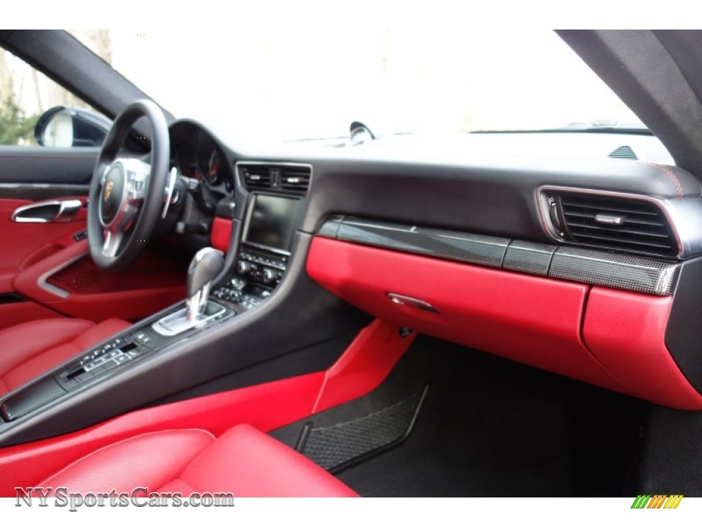 2014 911 Turbo S Coupe - Basalt Black Metallic / Carrera Red Natural Leather photo #17