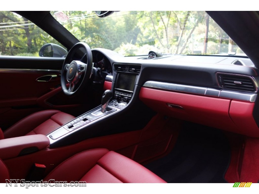 2015 911 Turbo Coupe - Agate Grey Metallic / Black/Garnet Red photo #15