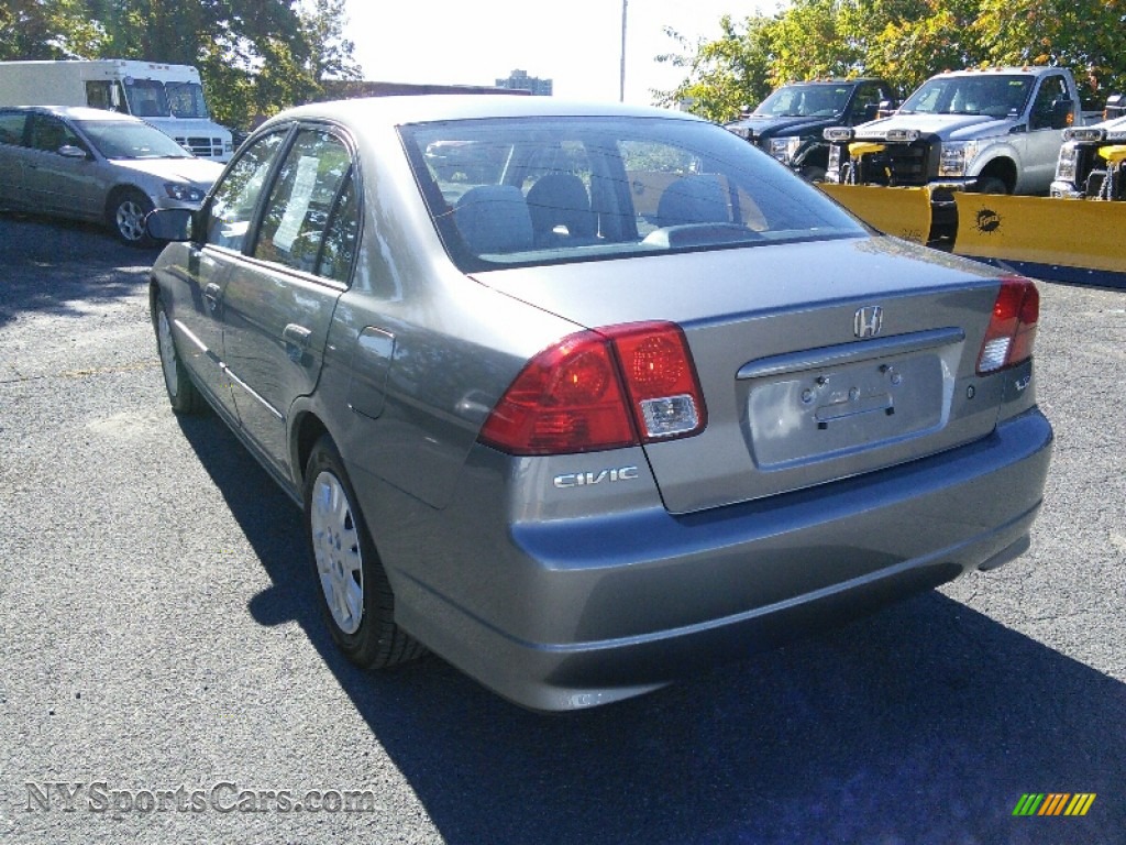 2005 Civic LX Sedan - Magnesium Metallic / Gray photo #4