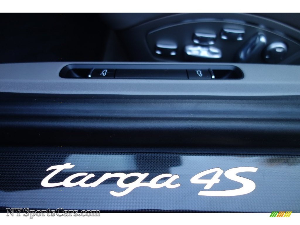 2016 911 Targa 4S - Sapphire Blue Metallic / Black/Platinum Grey photo #26