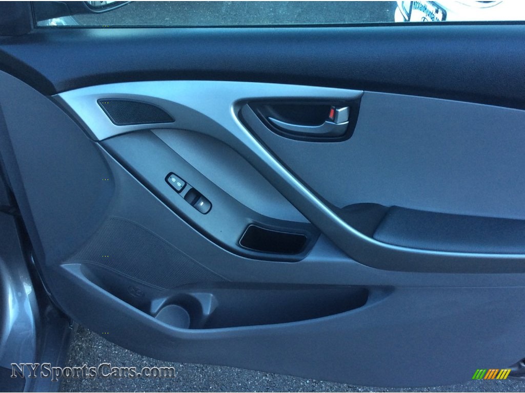 2014 Elantra SE Sedan - Gray / Gray photo #21