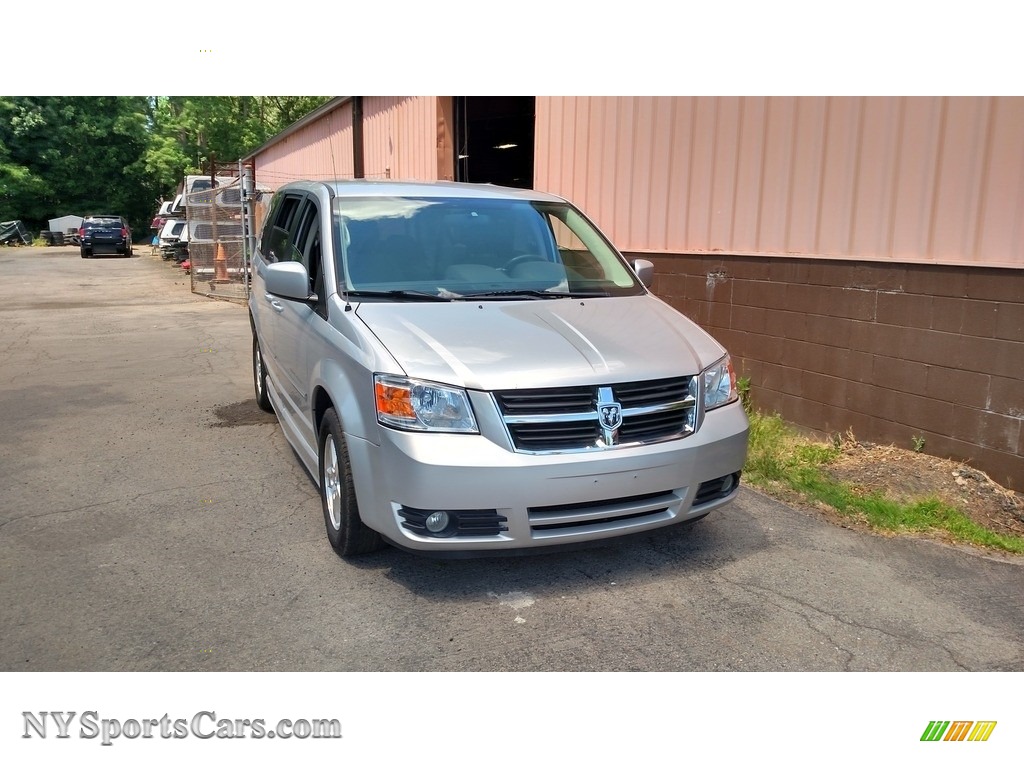 2008 Grand Caravan SXT - Bright Silver Metallic / Dark Slate/Light Shale photo #6