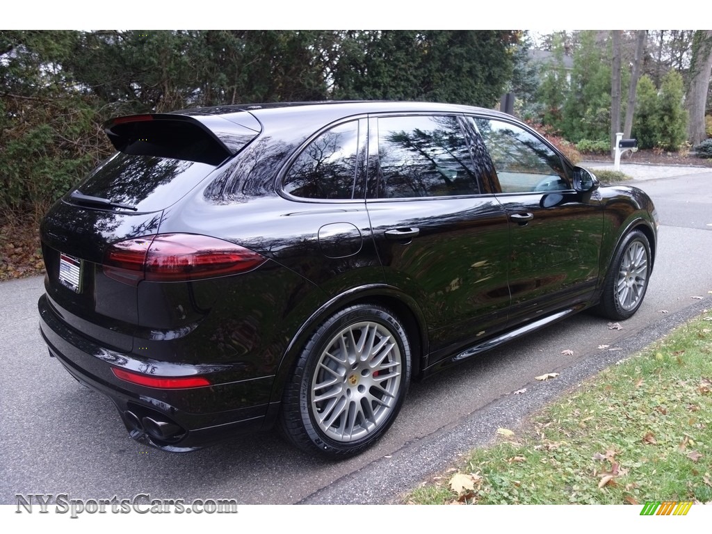 2016 Porsche Cayenne GTS in Black photo 6 A71712