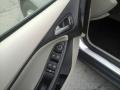 Ford Focus SE Hatchback Ingot Silver Metallic photo #19