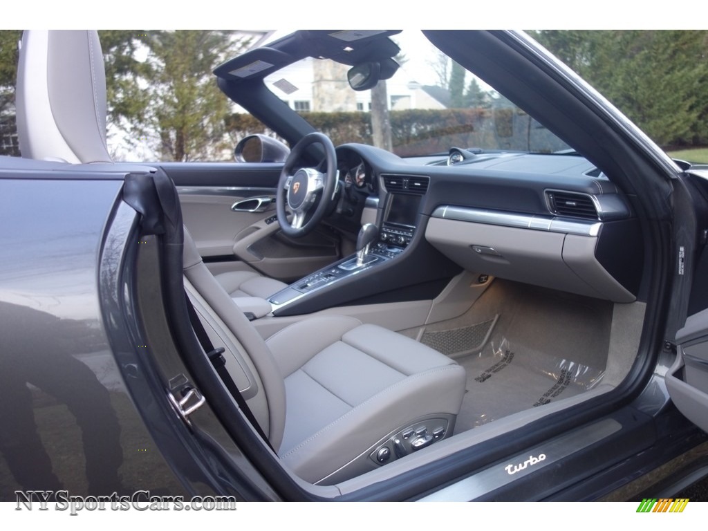 2015 911 Turbo Cabriolet - Agate Grey Metallic / Black/Platinum Grey photo #12