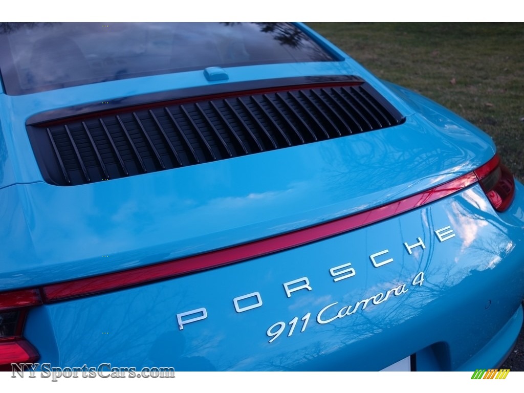 2017 911 Carrera 4 Coupe - Miami Blue / Graphite Blue/Chalk photo #13