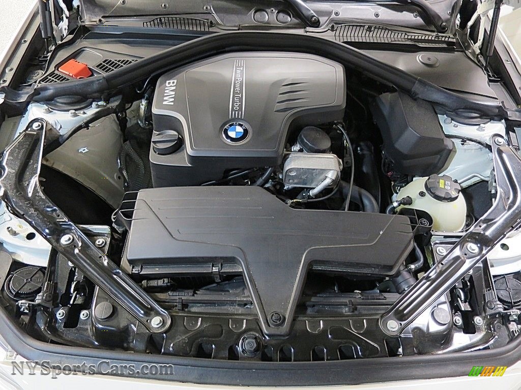 2016 2 Series 228i xDrive Convertible - Alpine White / Coral Red photo #30 2016 2 Series 228i xDrive Convertible - Alpine White / Coral Red photo #30