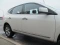 Nissan Rogue S AWD Pearl White photo #13