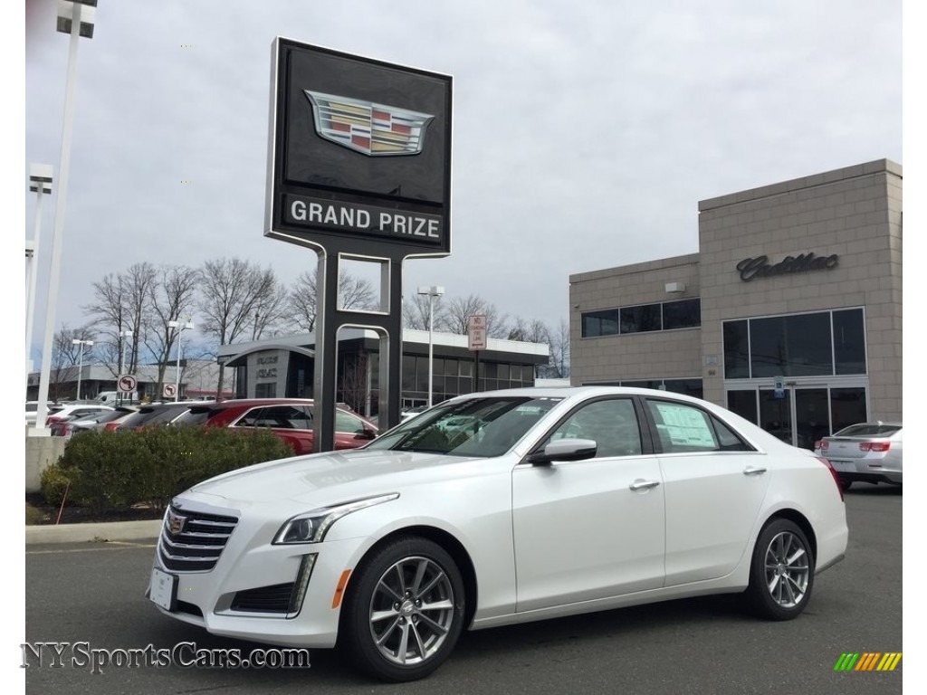 Crystal White Tricoat / Light Platinum w/Jet Black Accents Cadillac CTS Luxury AWD