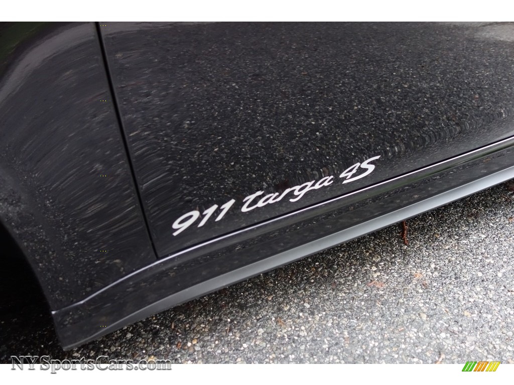 2015 911 Targa 4S - Black / Black/Garnet Red photo #12