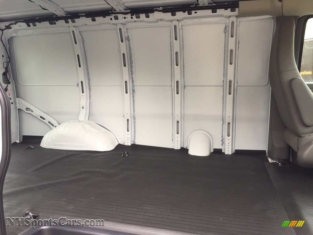 2017 Savana Van 2500 Cargo - Summit White / Medium Pewter photo #8