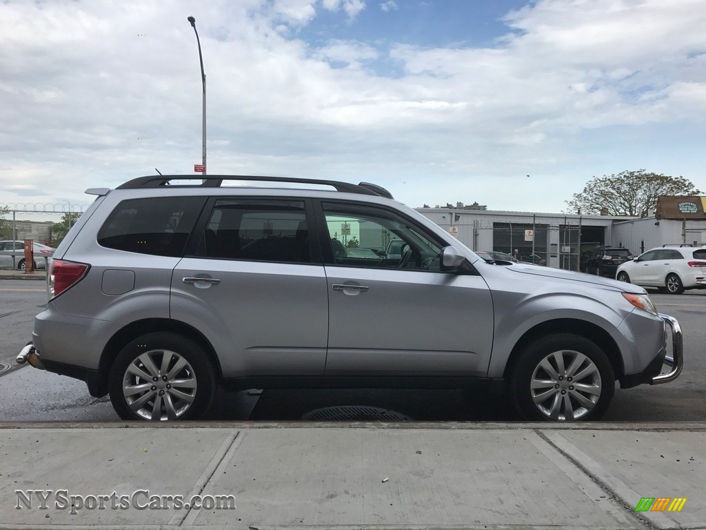2013 Forester 2.5 X Limited - Ice Silver Metallic / Black photo #7