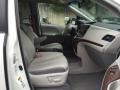 Toyota Sienna Limited AWD Blizzard White Pearl photo #27