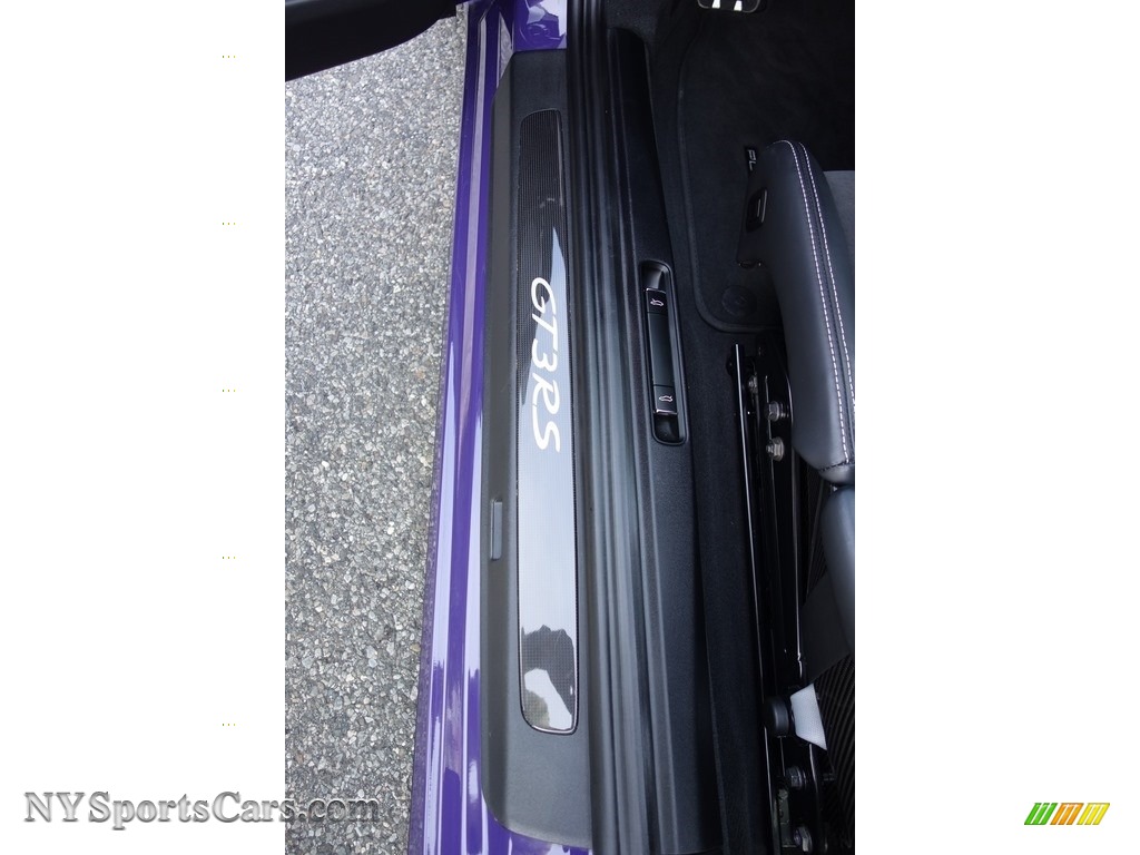 2016 911 GT3 RS - Ultraviolet / Black photo #20