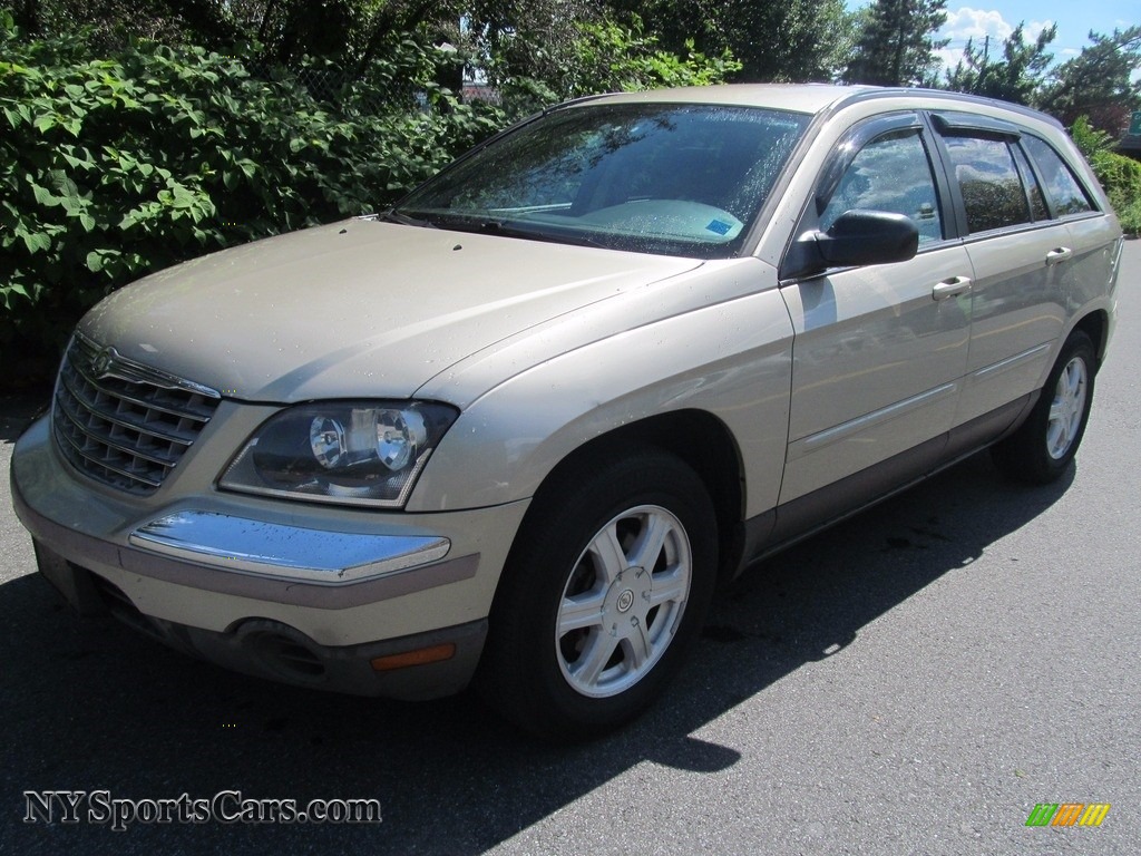 Linen Gold Metallic Pearl / Light Taupe Chrysler Pacifica Touring