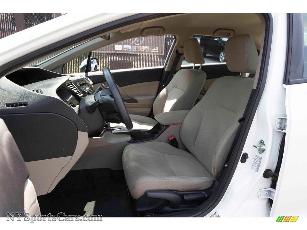 2013 Civic LX Sedan - Taffeta White / Beige photo #9