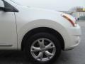 Nissan Rogue S AWD Pearl White photo #11