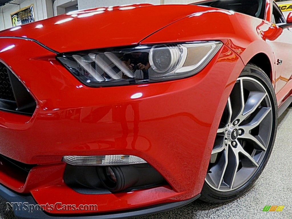 2017 Mustang GT Premium Coupe - Race Red / Ebony photo #8