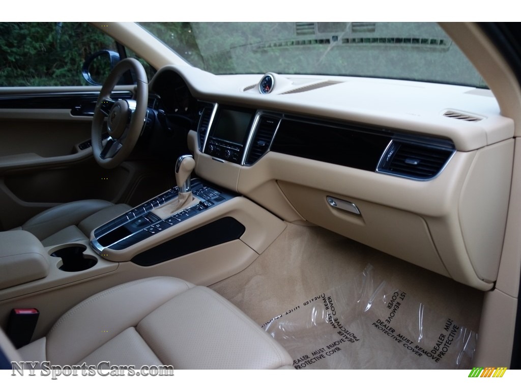 2015 Macan S - Dark Blue Metallic / Luxor Beige photo #16 2015 Macan S - Dark Blue Metallic / Luxor Beige photo #16