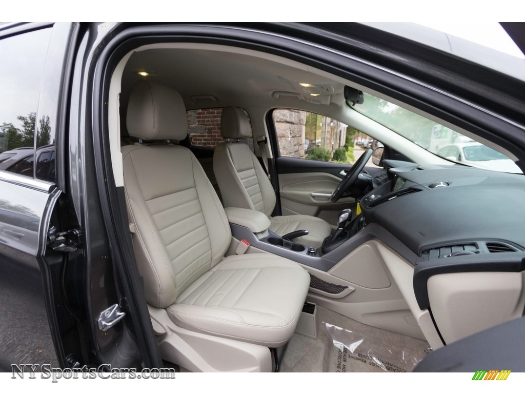 2016 Escape SE 4WD - Magnetic Metallic / Medium Light Stone photo #31 2016 Escape SE 4WD - Magnetic Metallic / Medium Light Stone photo #31