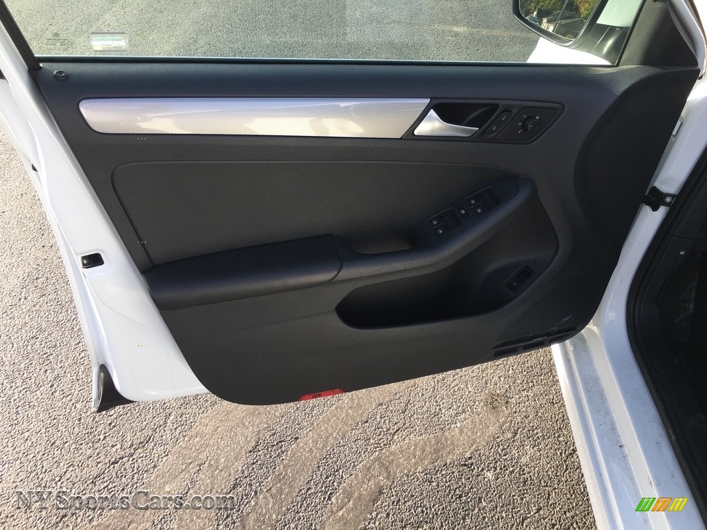 2017 Jetta S - Pure White / Black/Palladium Gray photo #7 2017 Jetta S - Pure White / Black/Palladium Gray photo #7