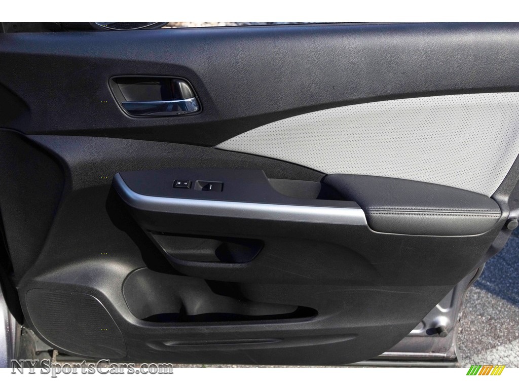 2015 CR-V Touring - Modern Steel Metallic / Gray photo #17
