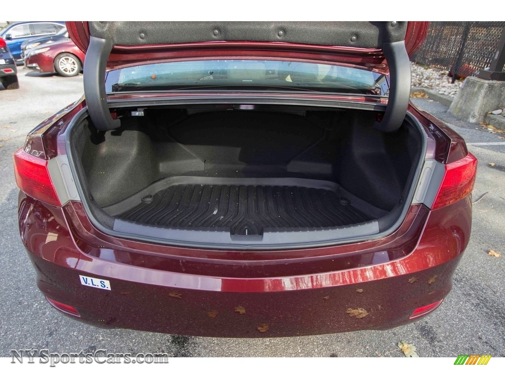 2013 ILX 2.0L Technology - Crimson Garnet / Parchment photo #6 2013 ILX 2.0L Technology - Crimson Garnet / Parchment photo #6