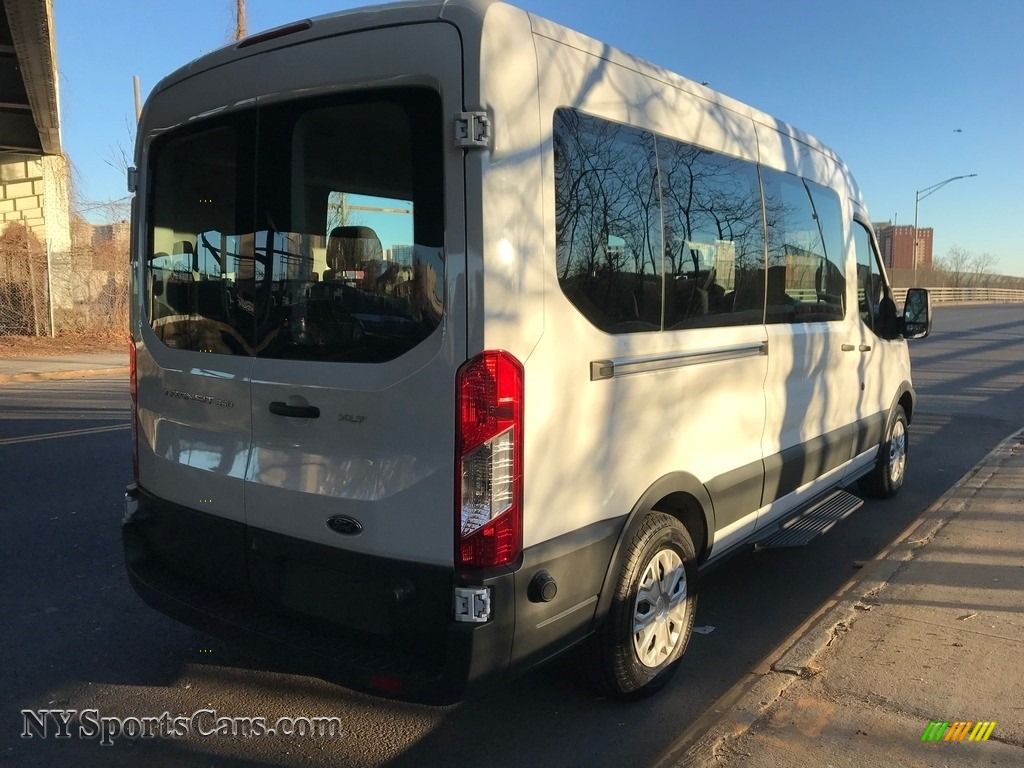 2017 Transit Wagon XLT 350 MR Long - Oxford White / Pewter photo #15
