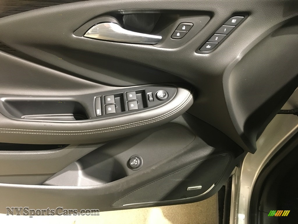 2018 Envision Premium AWD - Galaxy Silver Metallic / Ebony photo #12