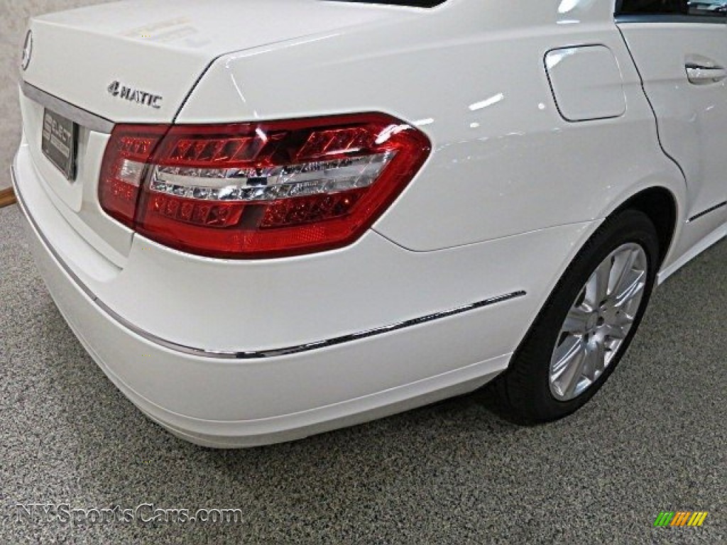 2013 E 350 4Matic Sedan - Polar White / Almond/Black photo #7