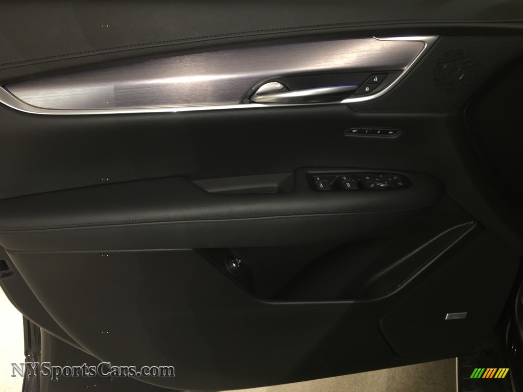 2018 XT5 Premium Luxury AWD - Dark Granite Metallic / Jet Black photo #11