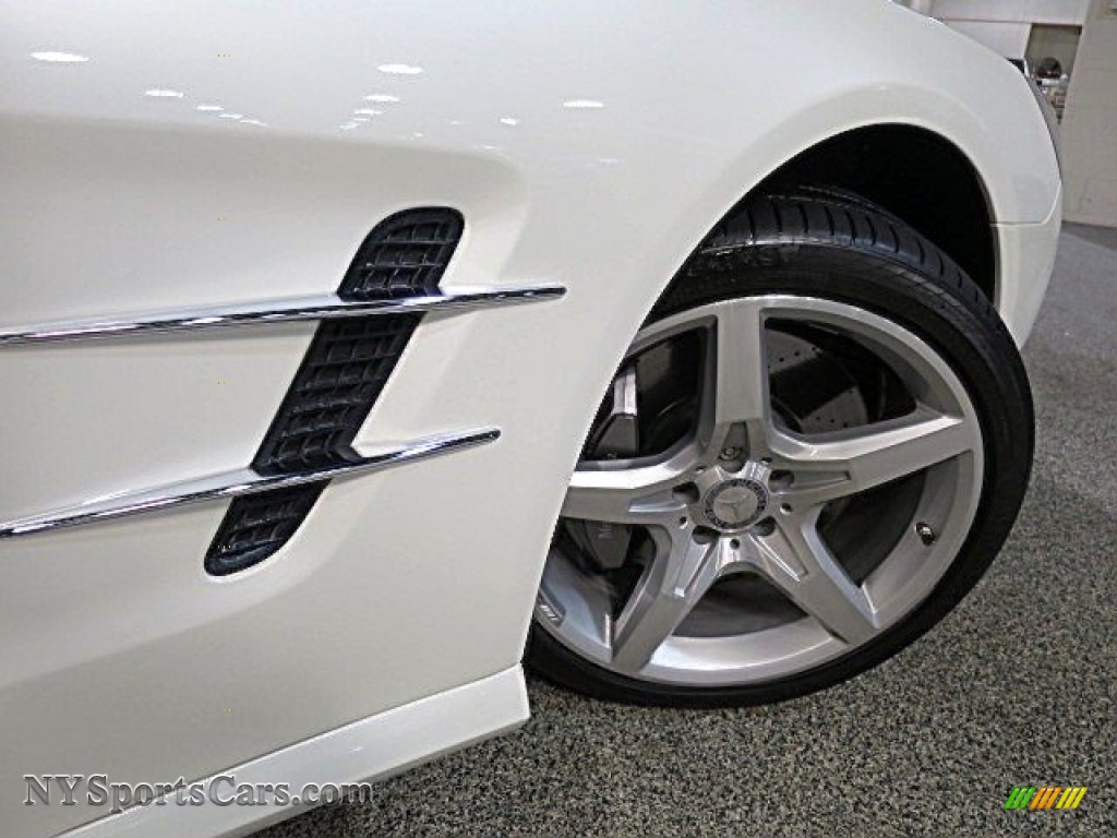 2015 SL 550 Roadster - designo Diamond White Metallic / Nut Brown/Black photo #12