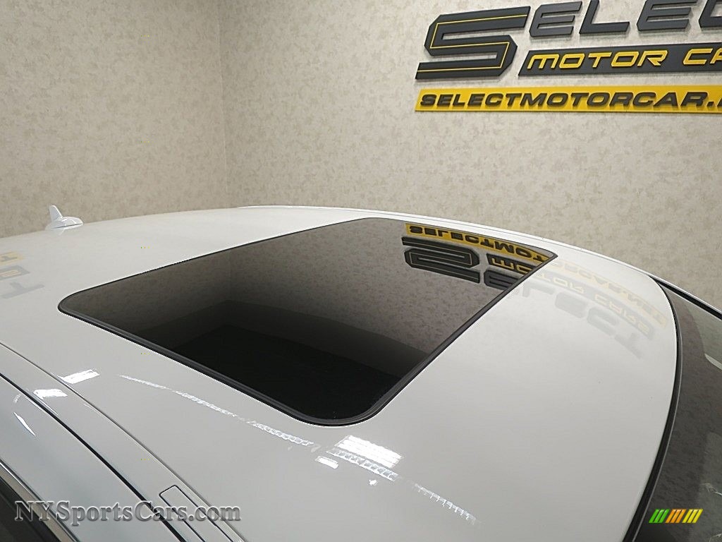 2016 E 350 4Matic Sedan - Polar White / Black photo #11