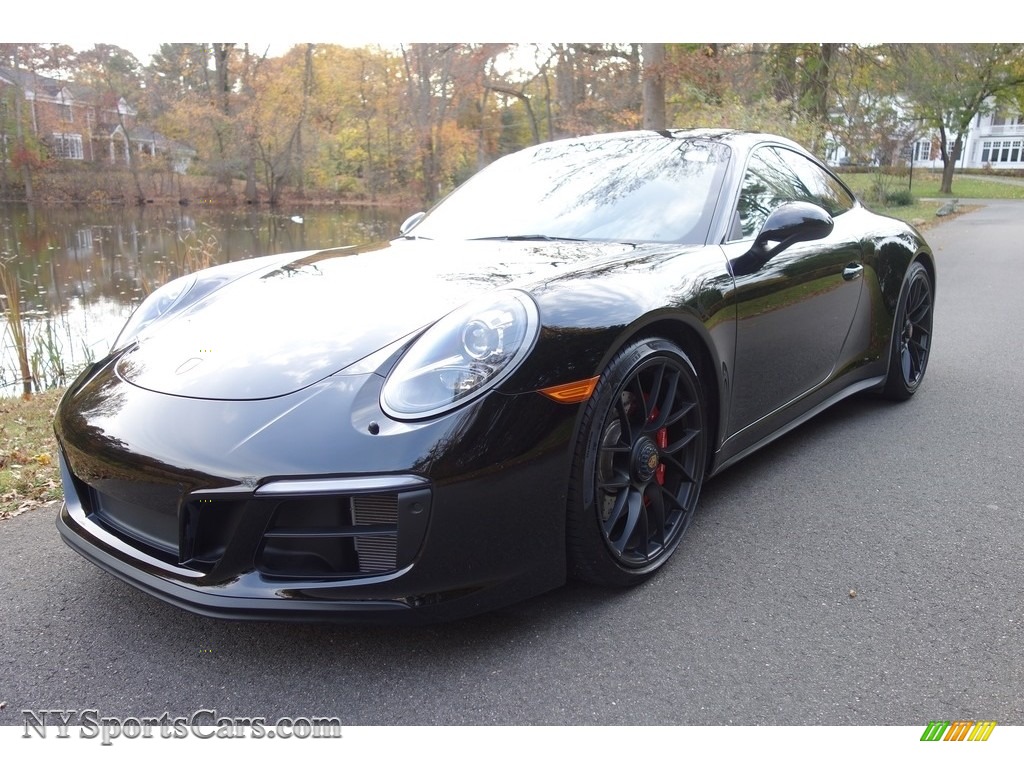 Black / Black w/Alcantara Porsche 911 GTS Coupe