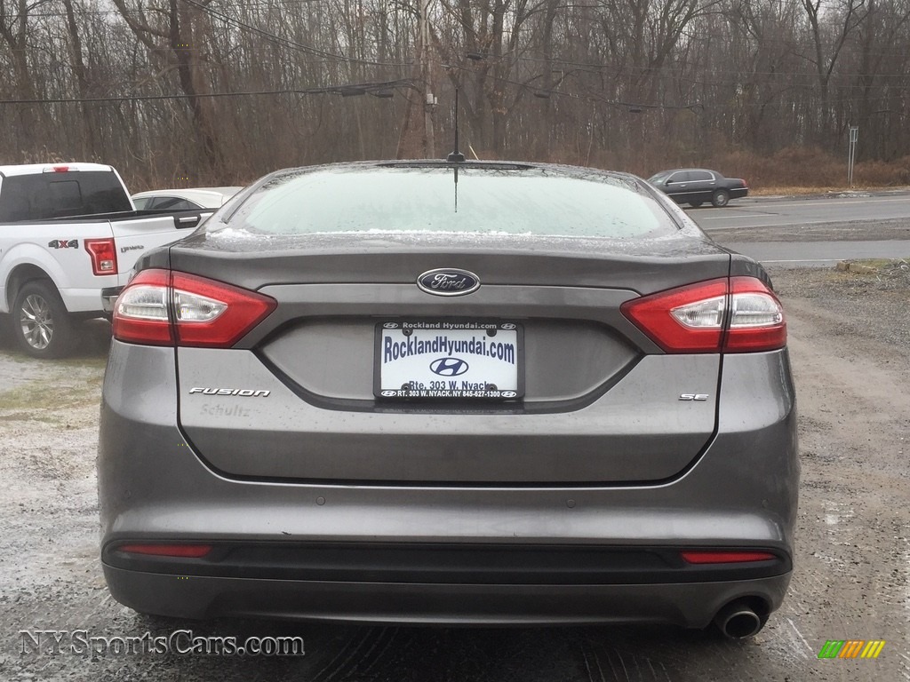 2014 Fusion SE - Sterling Gray / Charcoal Black photo #5