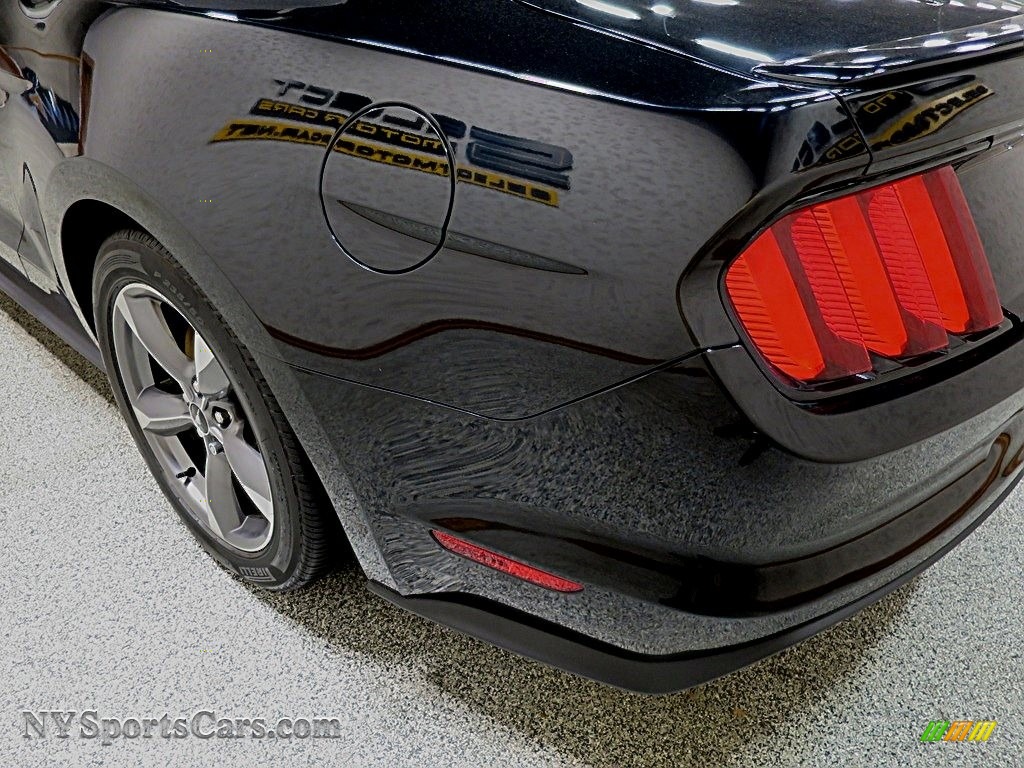2016 Mustang GT Premium Convertible - Shadow Black / Red Line photo #11