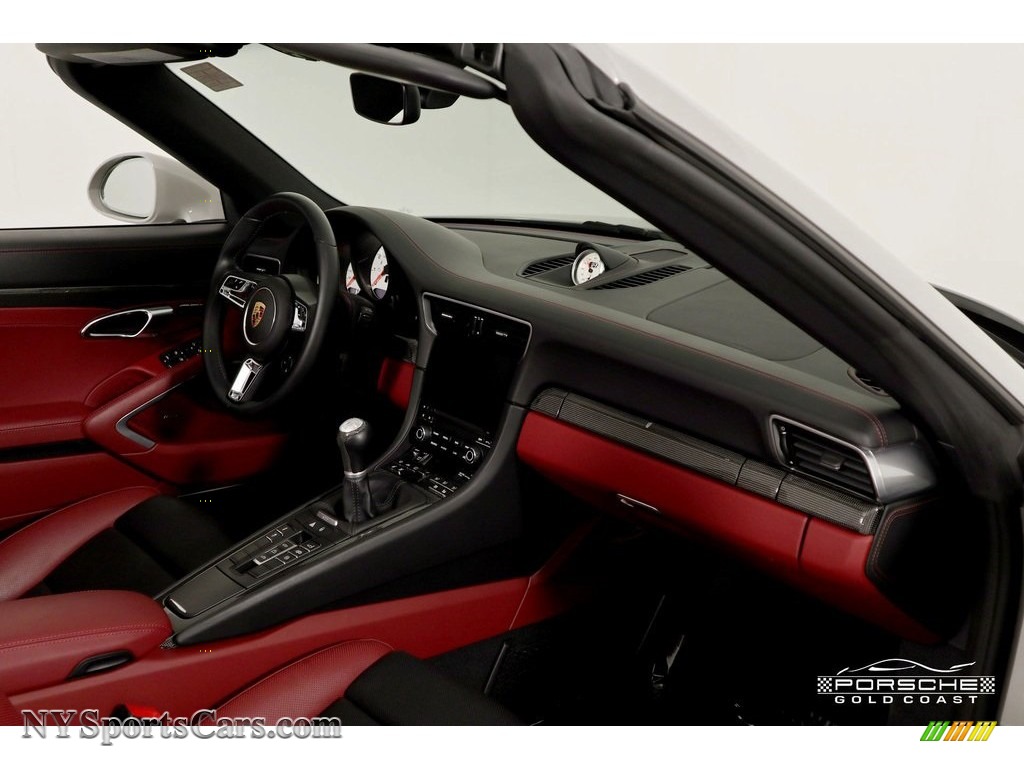 2018 911 4 GTS Coupe - White / Black/Bordeaux Red photo #28