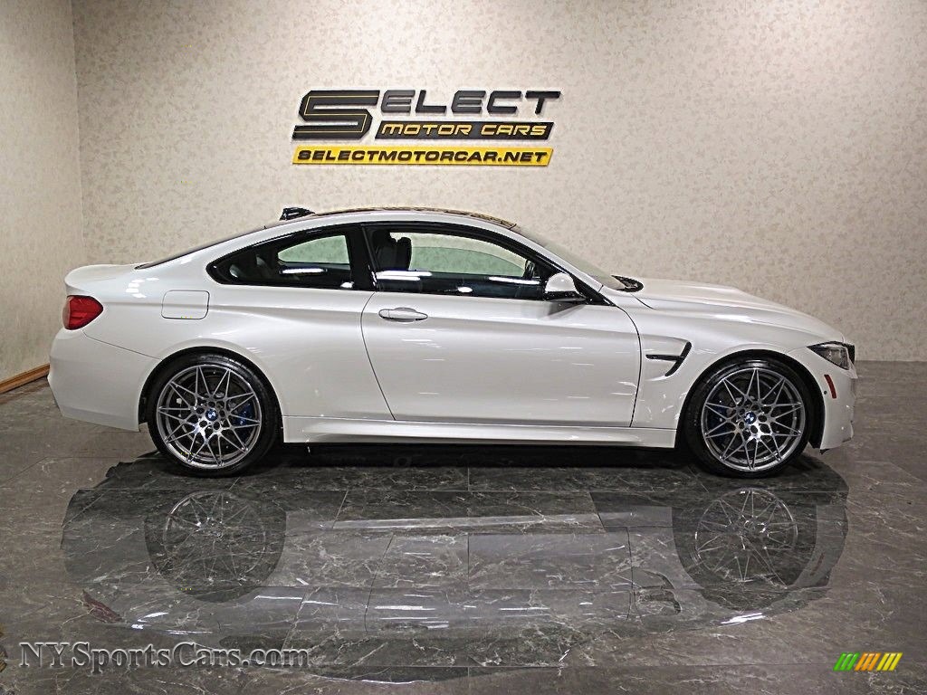 2017 M4 Coupe - Mineral White Metallic / Carbonstructure Anthracite/Black photo #5