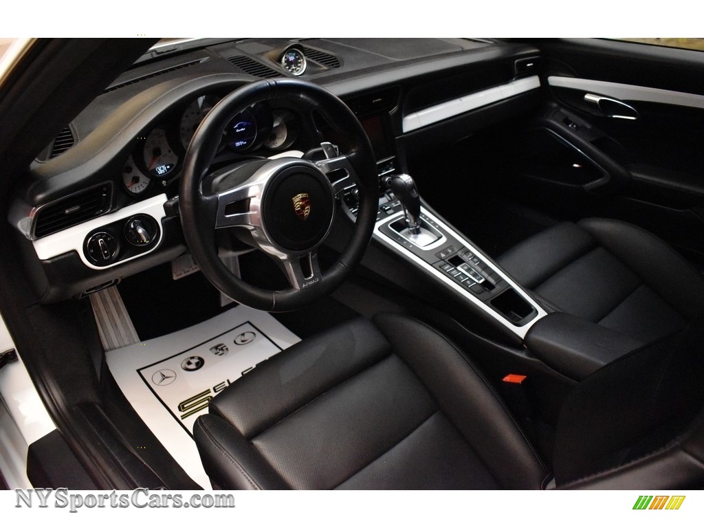 2014 911 Turbo Coupe - White / Black photo #12