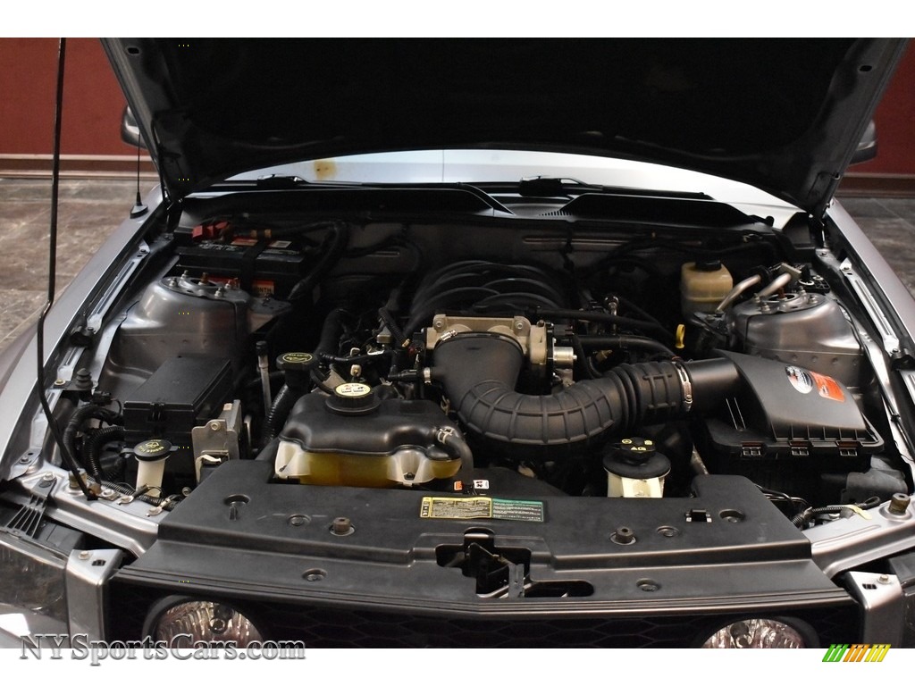 2006 Mustang GT Premium Convertible - Tungsten Grey Metallic / Red/Dark Charcoal photo #17
