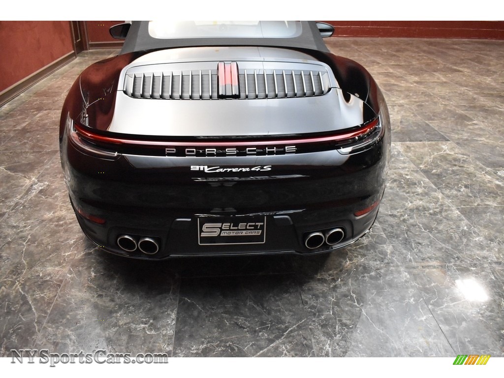 2020 911 Carrera 4S Cabriolet - Black / Black/Bordeaux Red photo #6