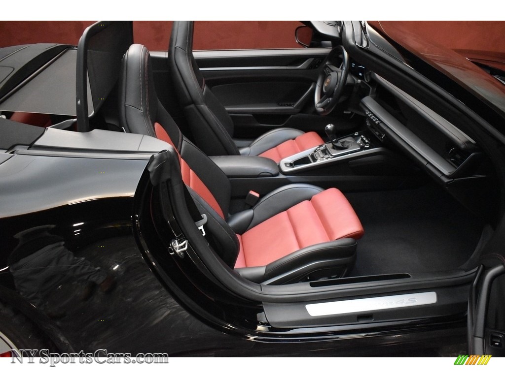 2020 911 Carrera 4S Cabriolet - Black / Black/Bordeaux Red photo #13