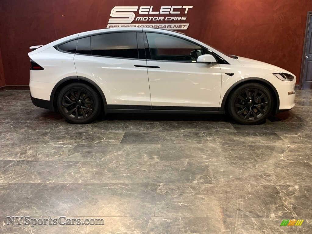 2022 Model X Plaid - Solid Black / White/Black photo #4