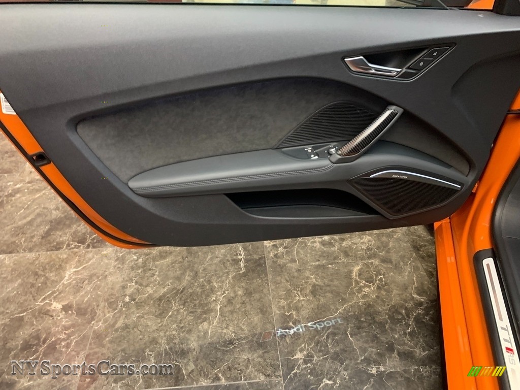 2021 TT RS 2.5T quattro Coupe - Pulse Orange / Black photo #17